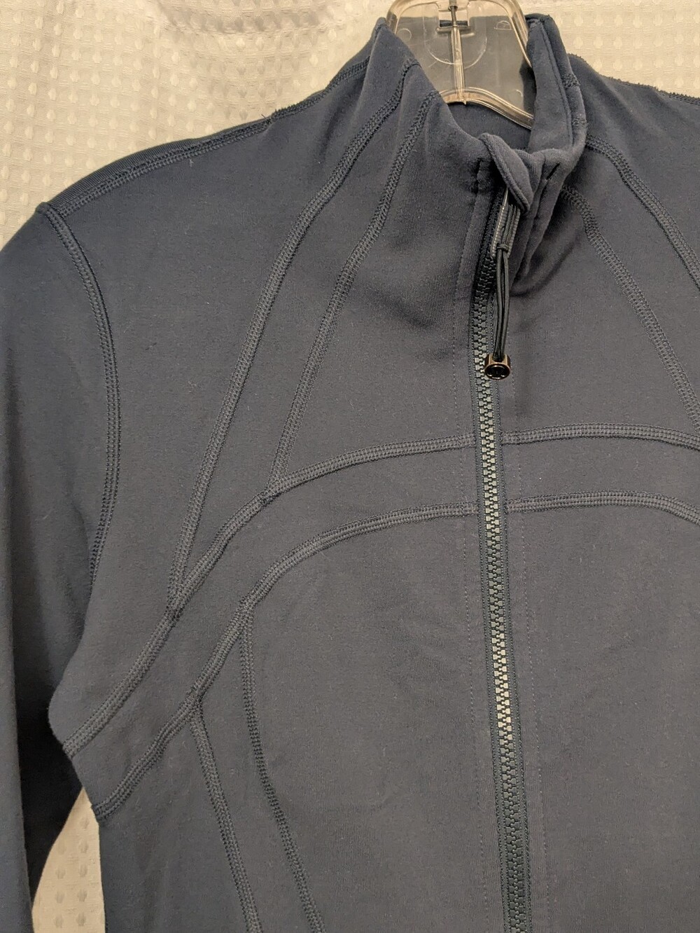 Lululemon Define Jacket - Picture 2 of 4